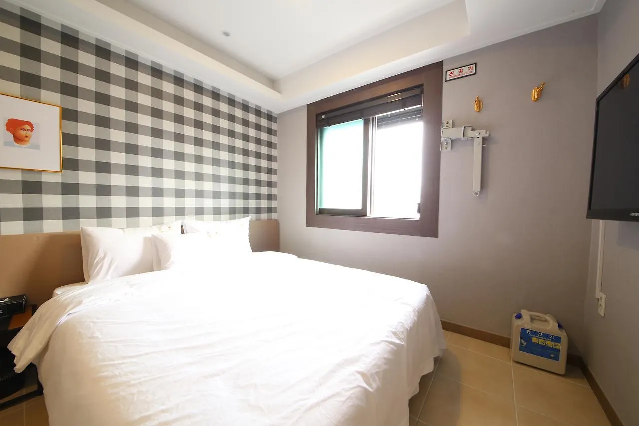 Star Hotel Busan 0*,  South Korea